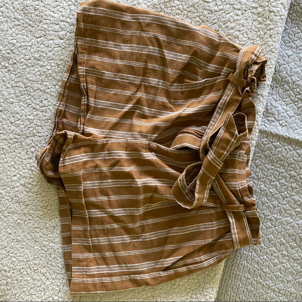 F21 shorts
